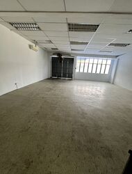 Hillview Villas (D23), Factory #558659221